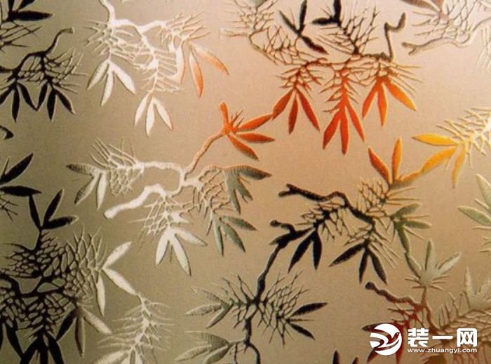 业主嫌玻璃装修不够美观 新房玻璃装修