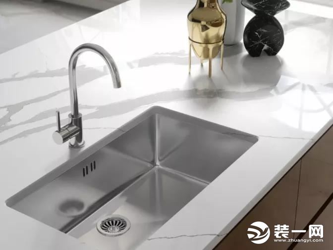 新型材料岩板,岩板是什么材料 碳晶岩板有什么优缺点