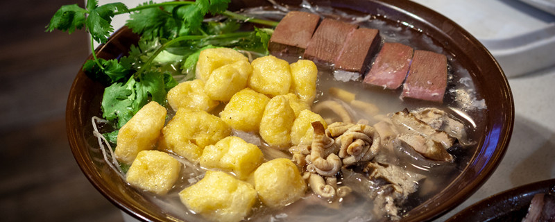 鸭血怎么做好吃 鸭血怎么做好吃又简单的方法