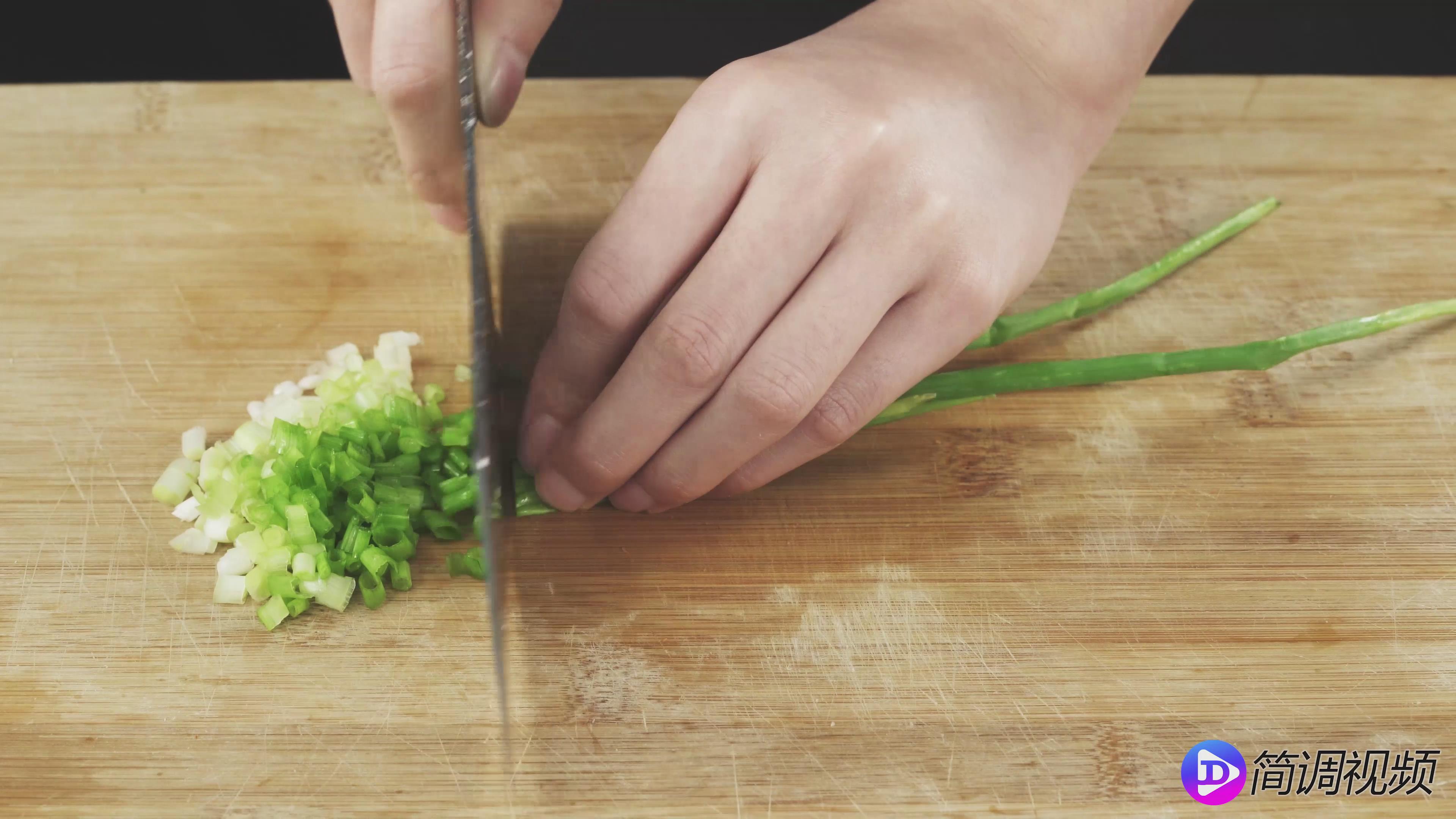 蛋炒饭怎么做好吃 蛋炒饭怎么做好吃小学生