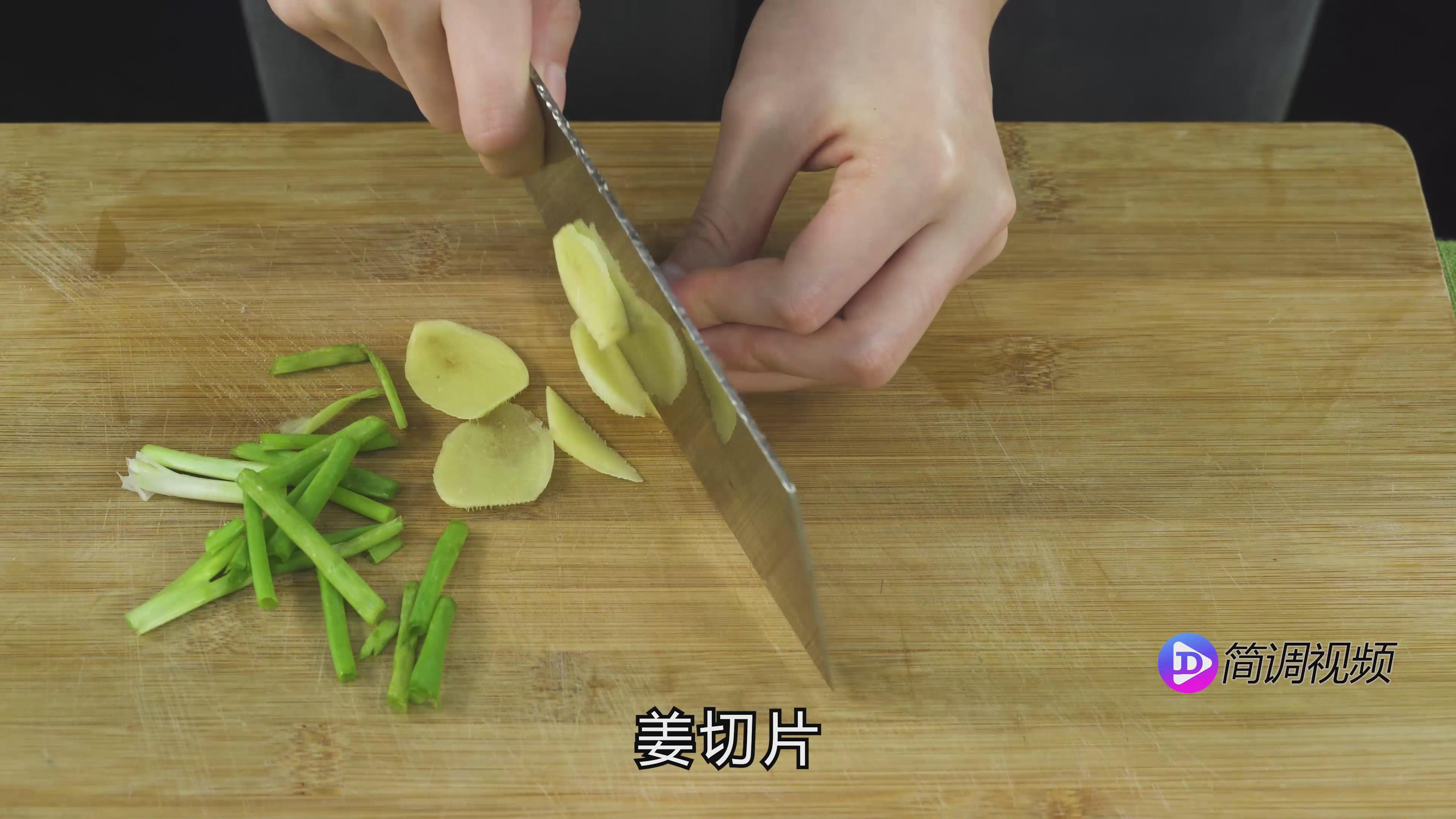 糖醋排骨怎么做好吃 糖醋排骨怎么做好吃家常做法