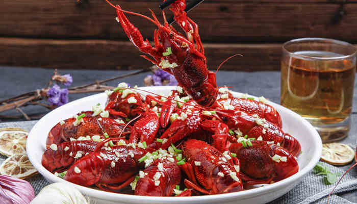 龙虾怎么做好吃又简单 龙虾怎么做好吃又简单啊