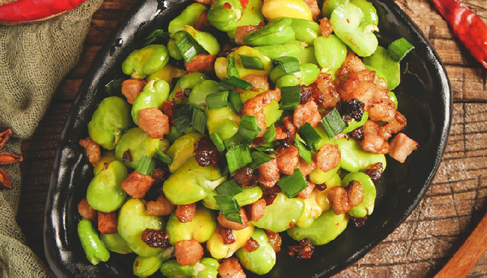 蚕豆和什么一起炒好吃呢 蚕豆搭配什么菜炒好吃