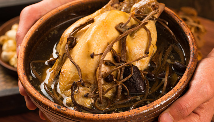 香菇鸡汤怎么做好吃 香菇鸡汤怎么做最好吃