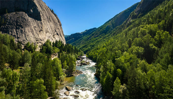 可可托海是什么意思 可可托海是什么意思中文