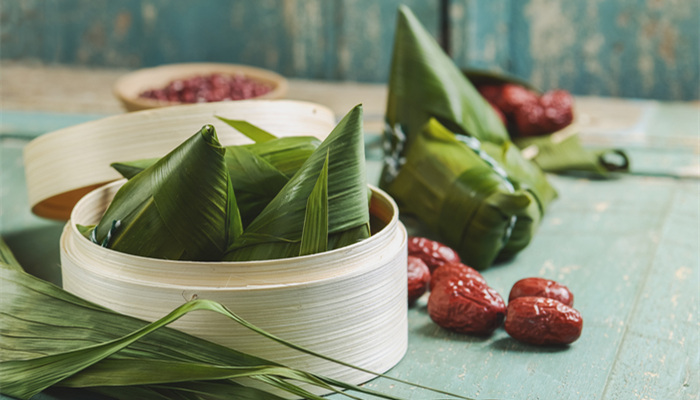 为什么端午节要吃粽子 为什么端午节要吃粽子呀