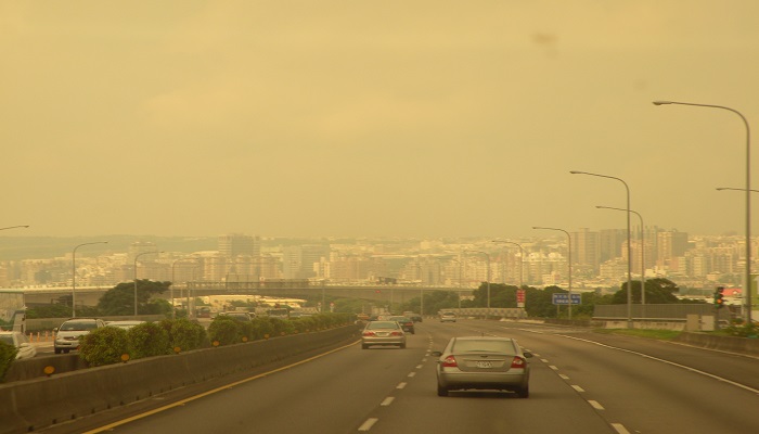 沙尘暴的危害 沙尘暴的危害是啥